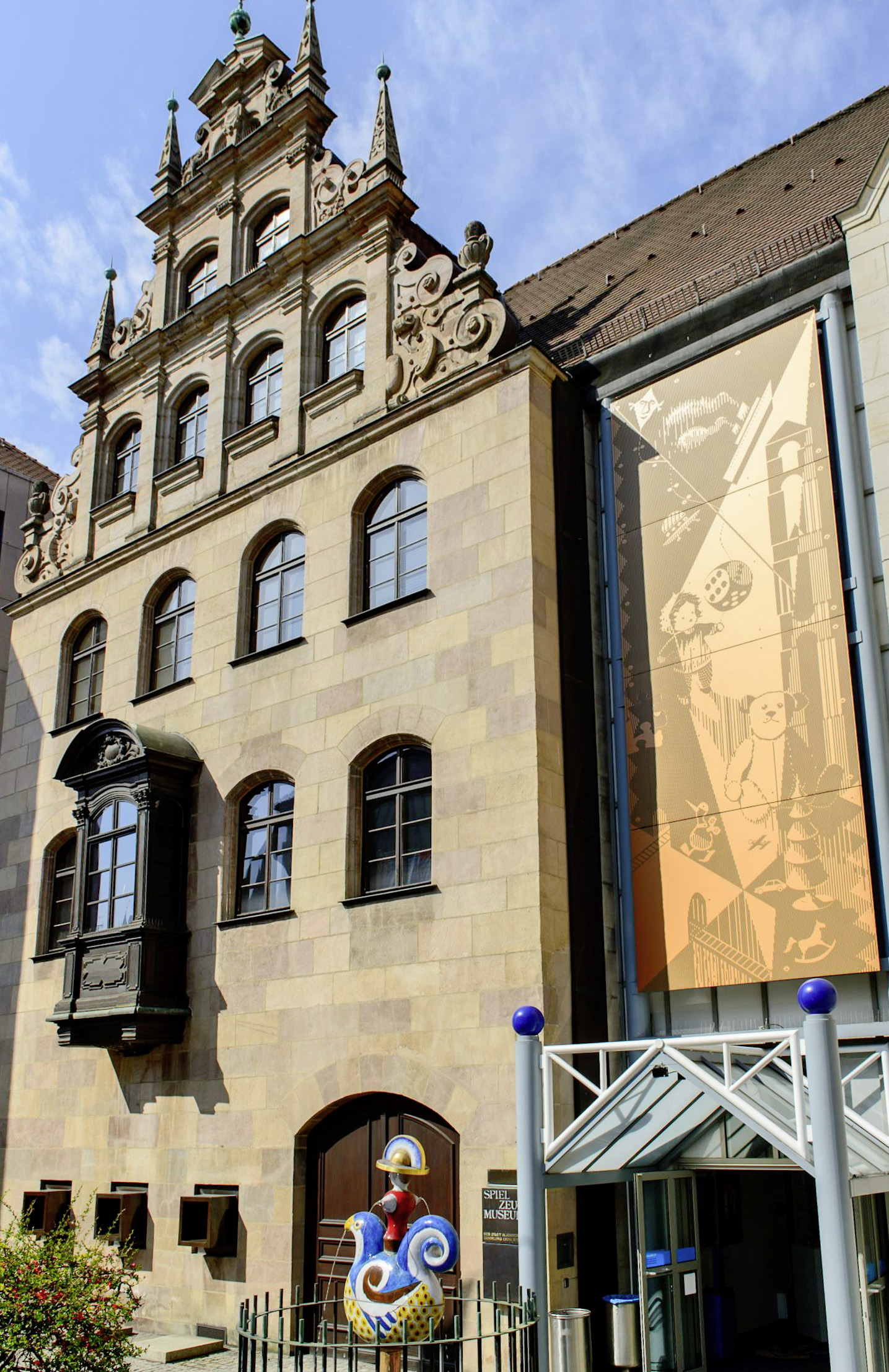 Fassade des Spielzeugmuseums | Fotoaufnahme von Christine Dierenbach