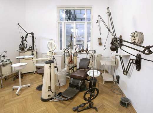 Historische Zahnarztpraxis | Fotoaufnahme Museum Industriekultur