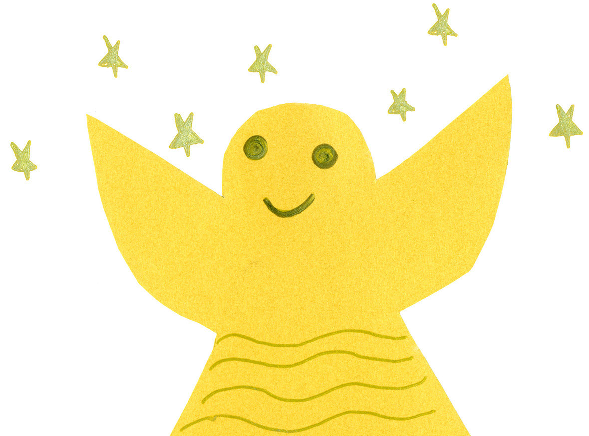 Die Abbildung zeigt einen von einem Kind gestalteten goldenen Engel mit lachendem Gesicht. Die Fotoaufnahme stammt von Thomas Ruppenstein