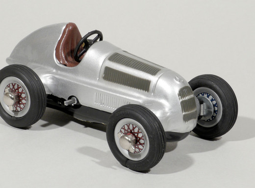 Spielzeugauto aus der Sammlung des Spielzeugmuseums | Fotoaufnahme des Spielzeugmuseums